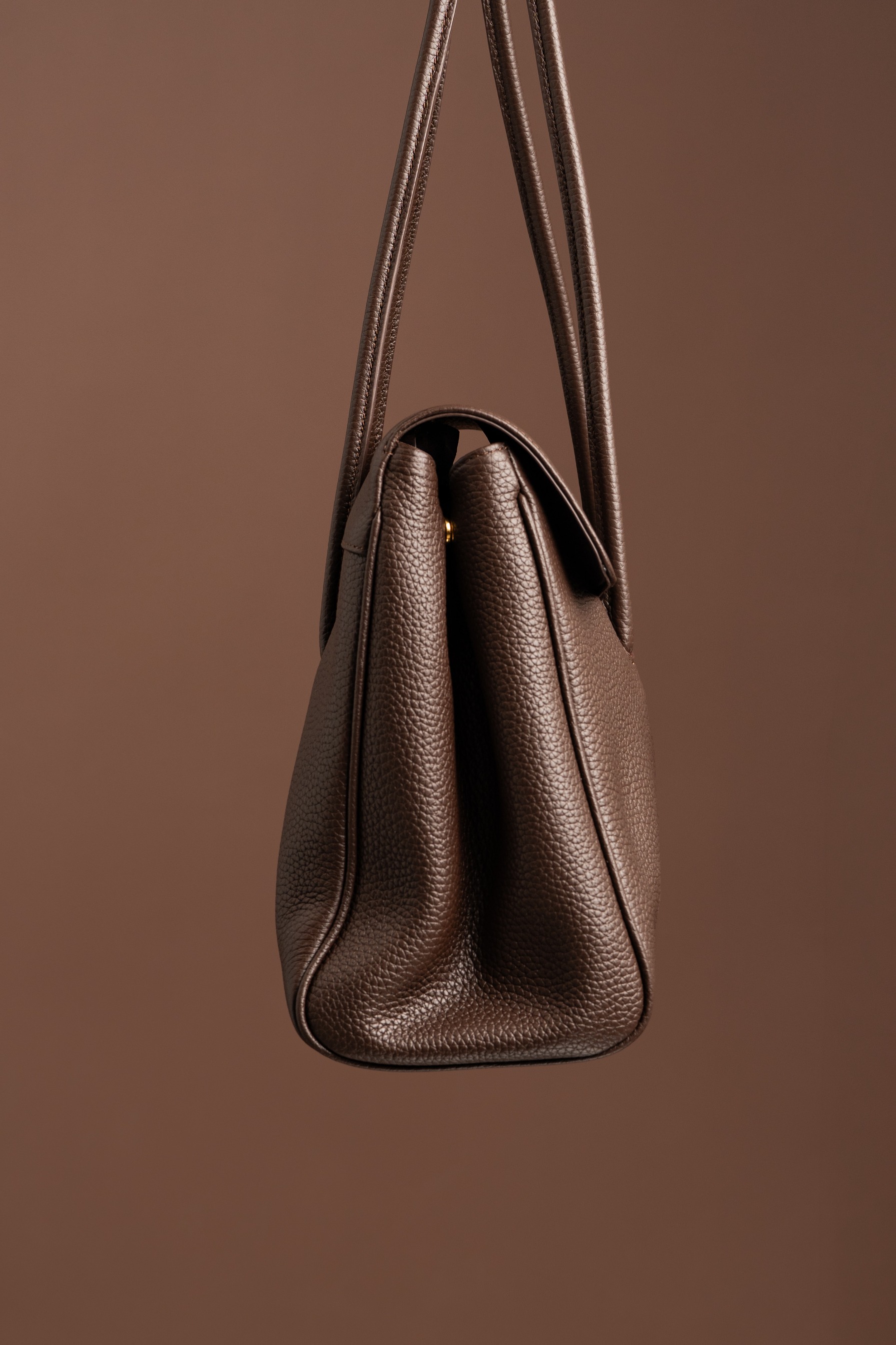 PO COSMO COCOA BROWN Start Shipping End of October 2026