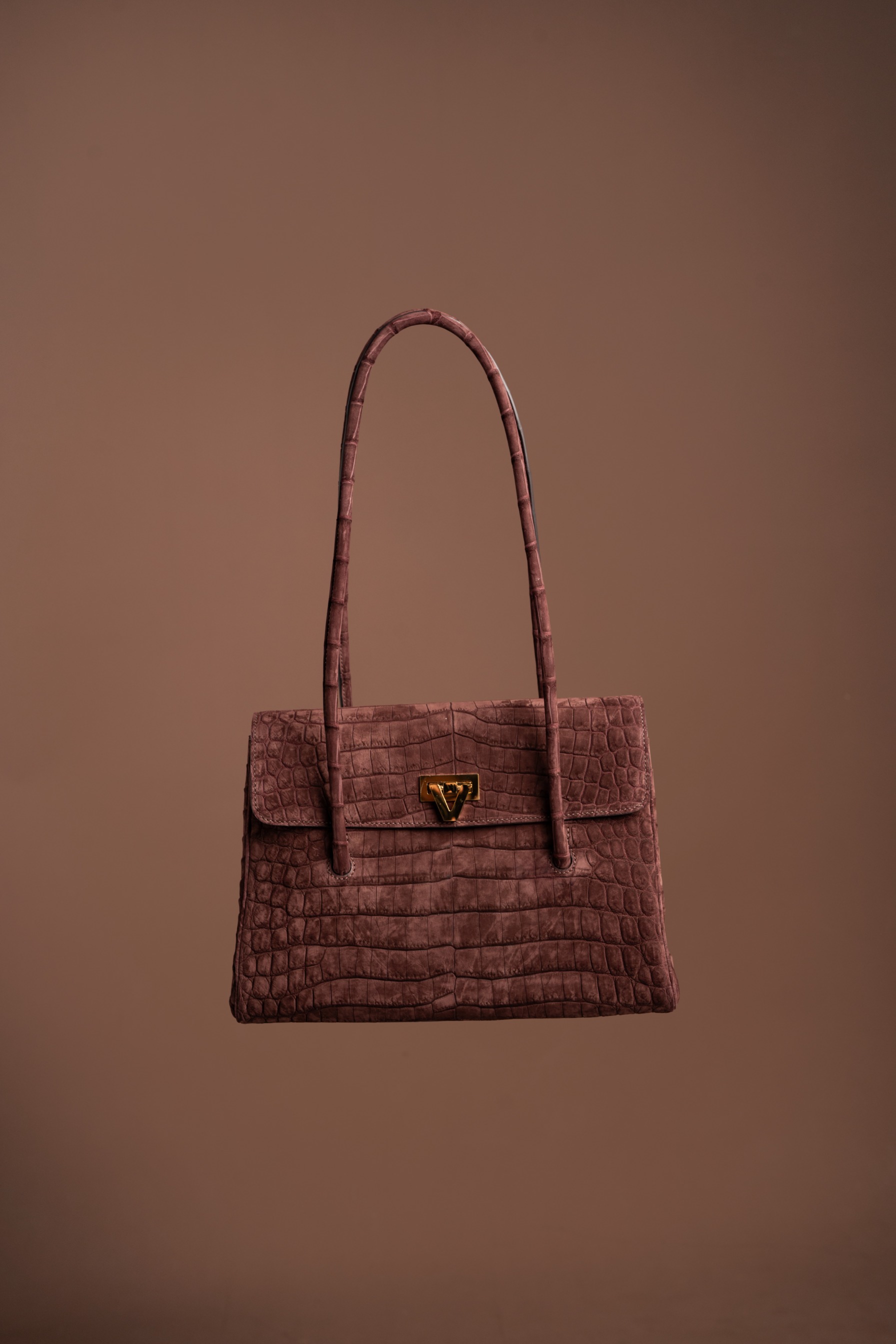 PRE-ORDER EXOTIC COSMO SUEDE CROCO - CACAO BRIQUE START SHIPPING NOVEMBER 2026