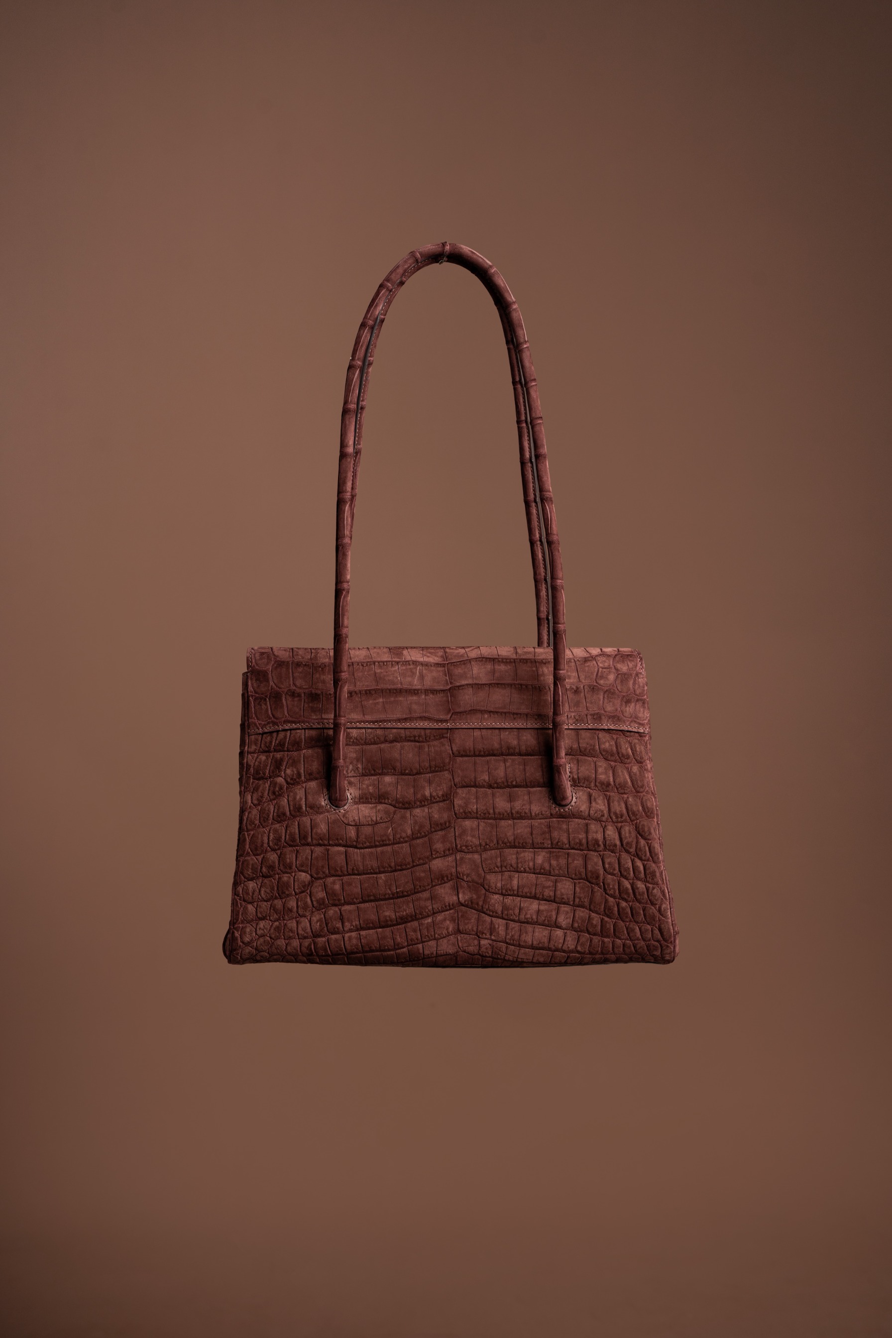 PRE-ORDER EXOTIC COSMO SUEDE CROCO - CACAO BRIQUE START SHIPPING NOVEMBER 2026