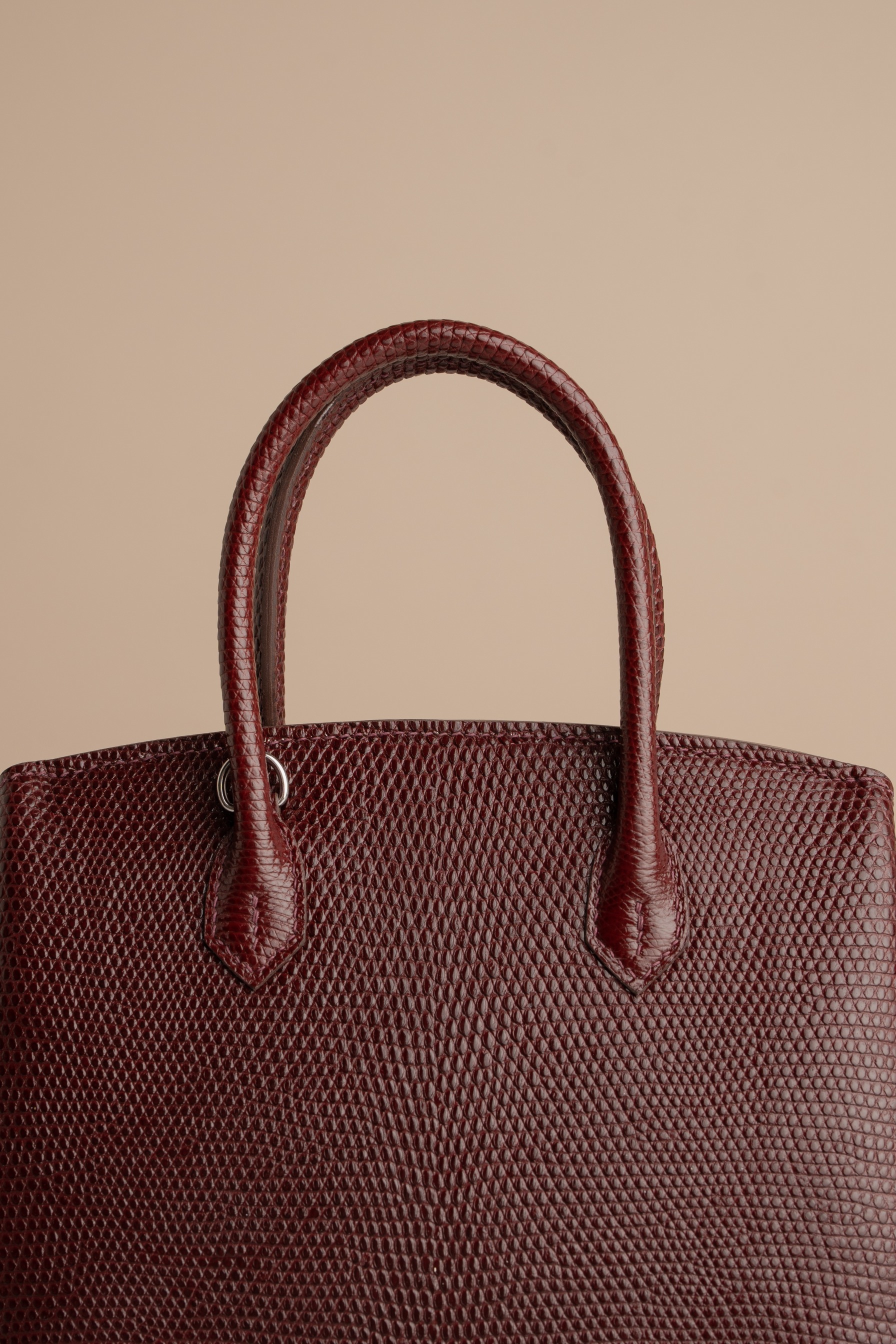 PO GIGI BAG EXOTIC LIZARD WINE START SHIPPING JUNE 2026