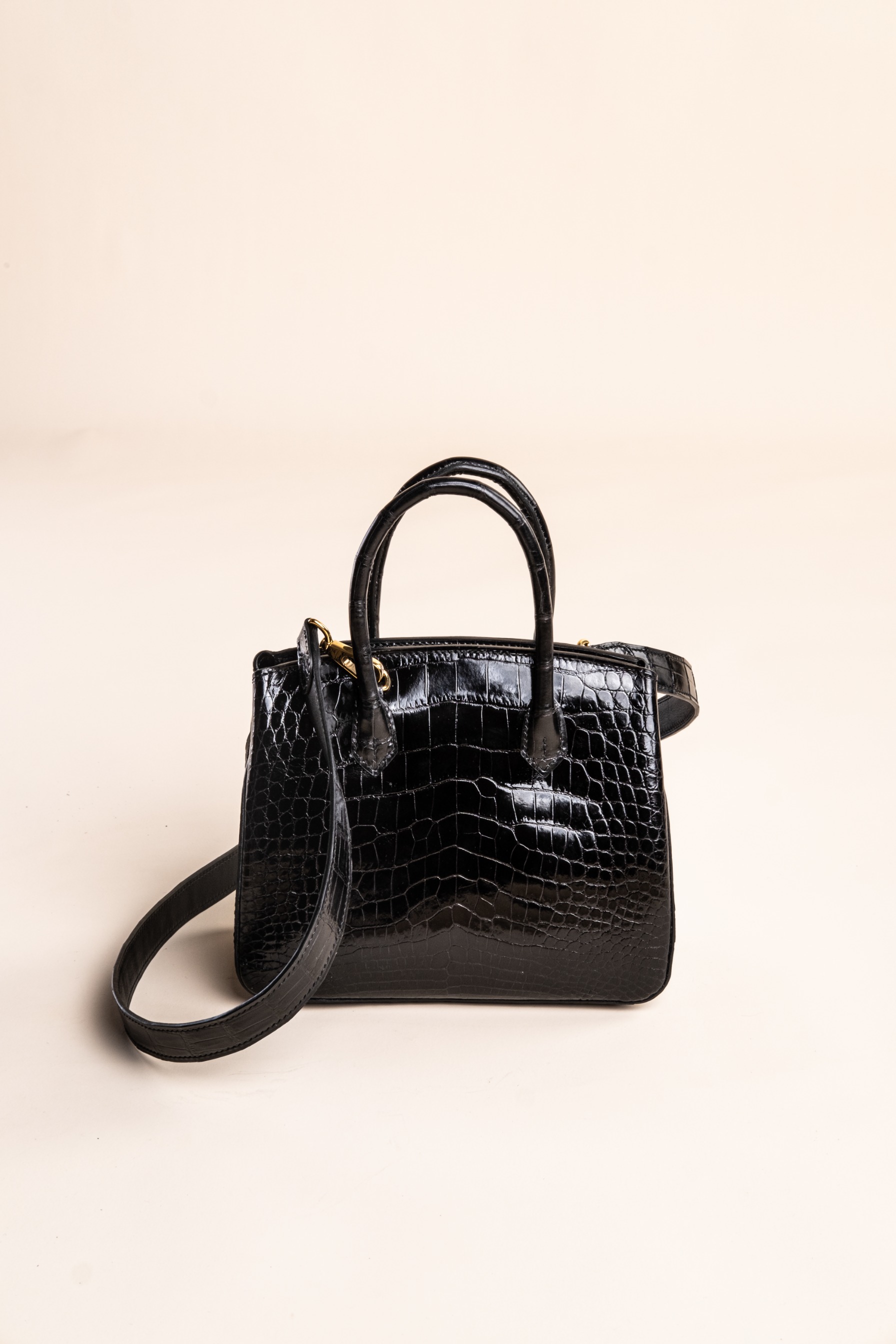 GIGI BAG EXOTIC MIDNIGHT BLACK PRE-ORDER (SHIPPING START DECEMBER 2025)