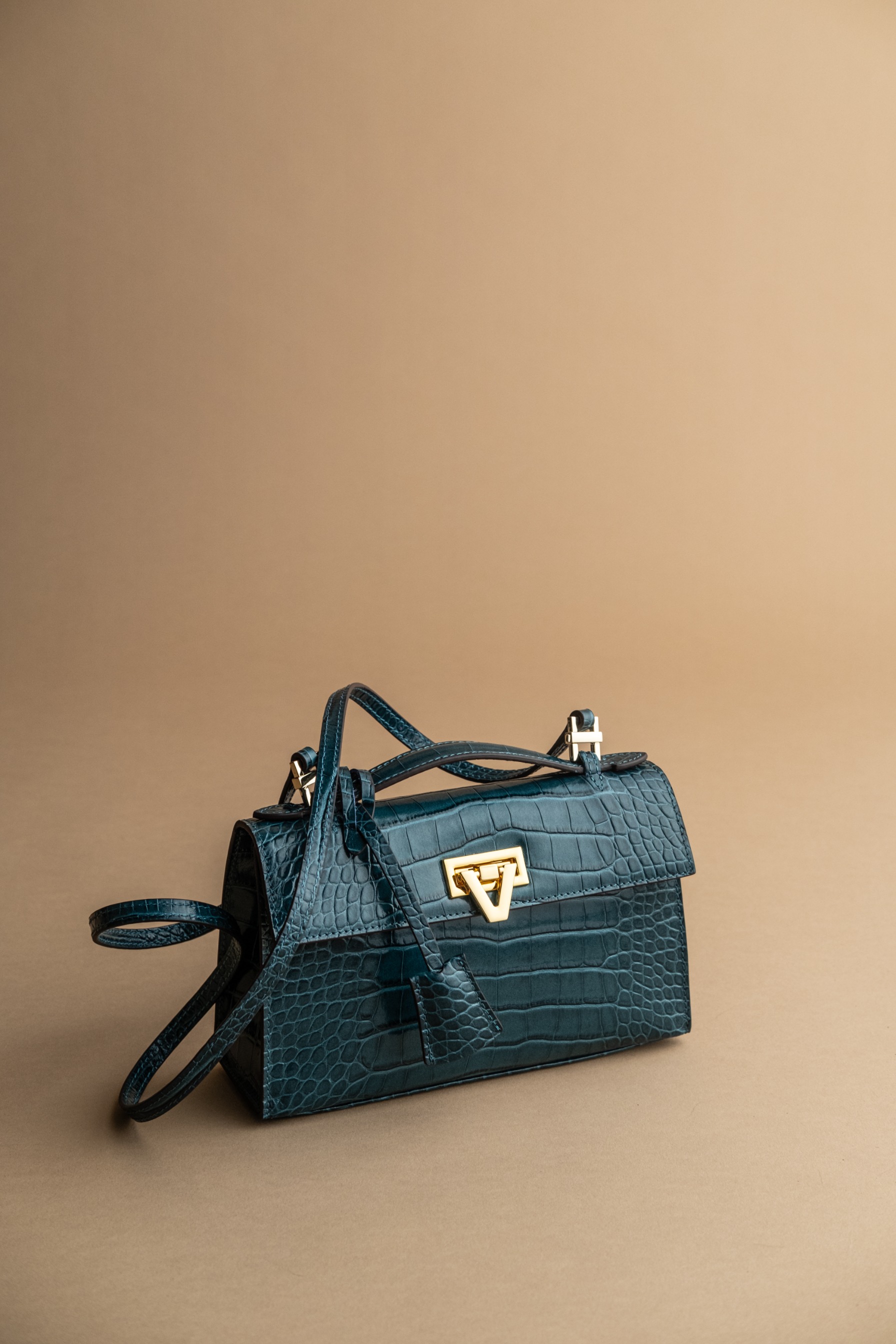 READY Heart Bag Teal Blue Crocodile Stamp