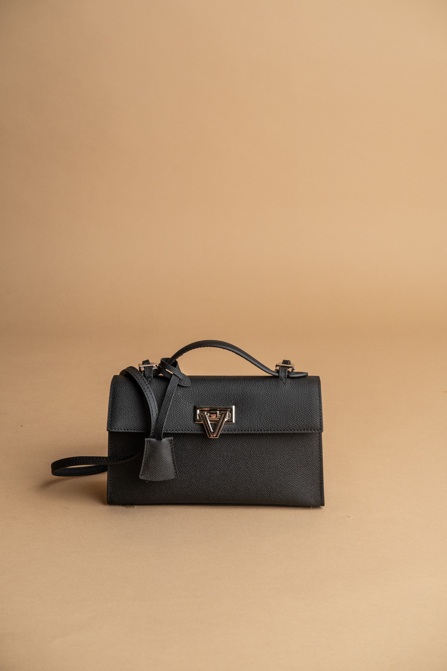 PO Heart Bag Black Epsom Silver Buckle Shipping Start December 2025 
