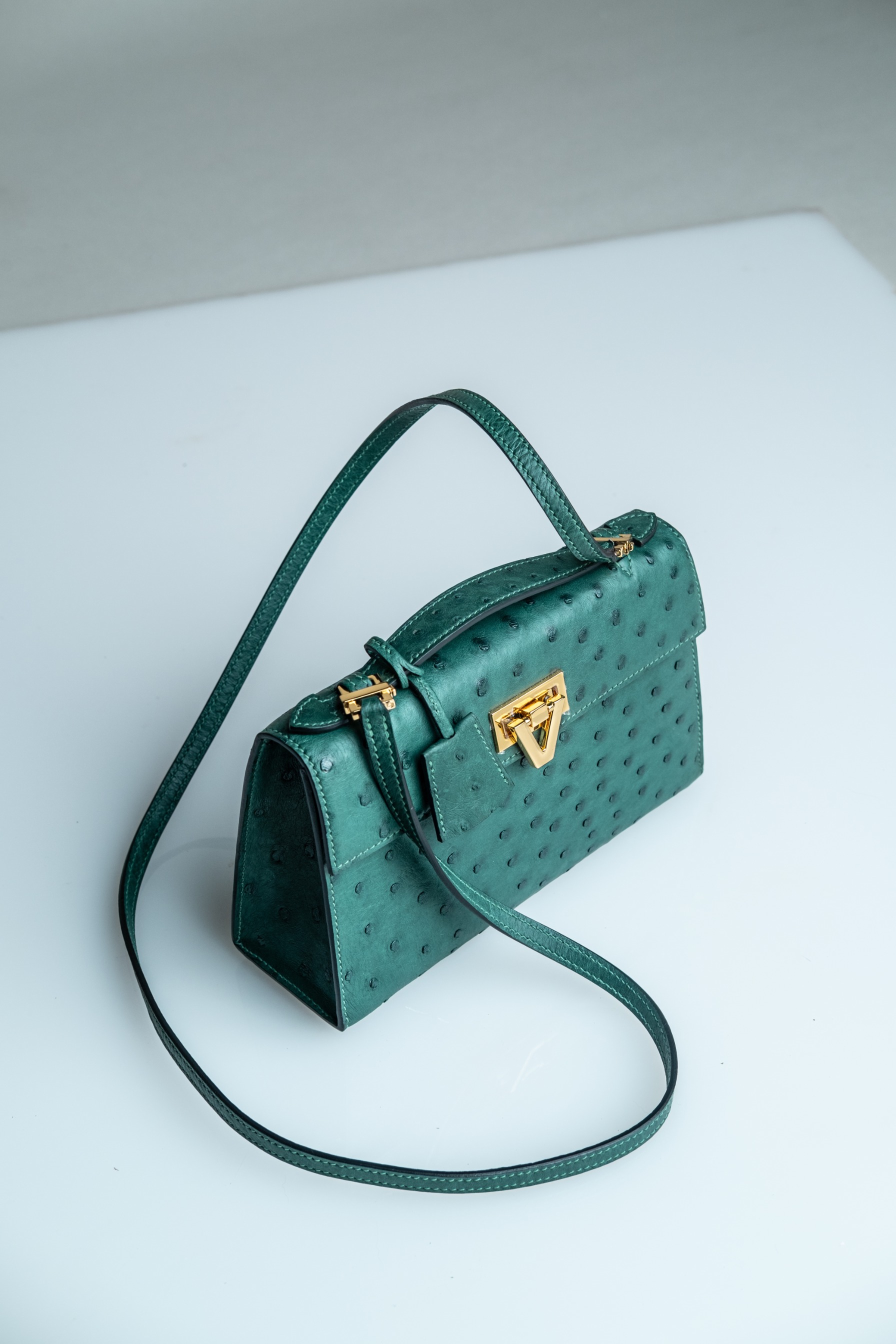 PO The Luxury Exotic Heart Bag - Jade Green Ostrich Start Shipping MAY 2026