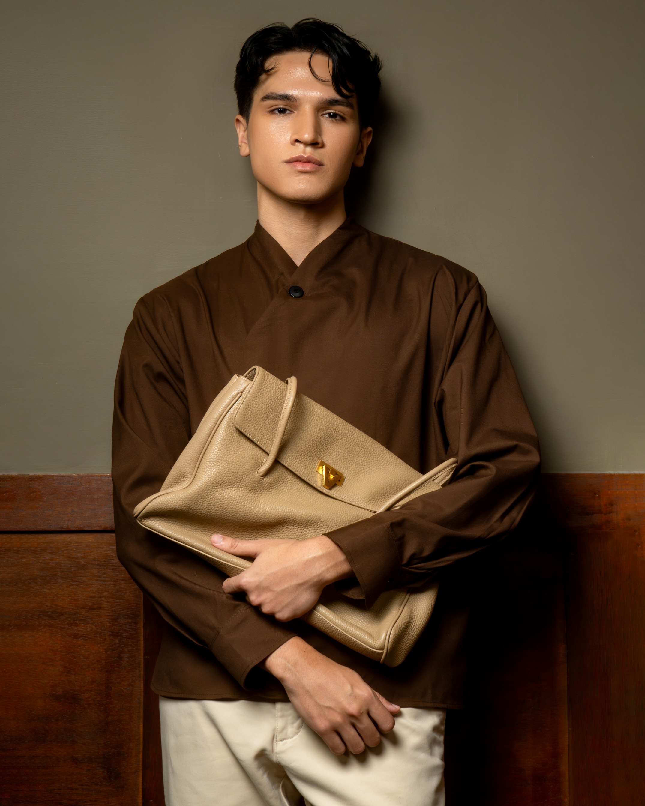 PO COSMO BISQUE BEIGE Shipping start end of october