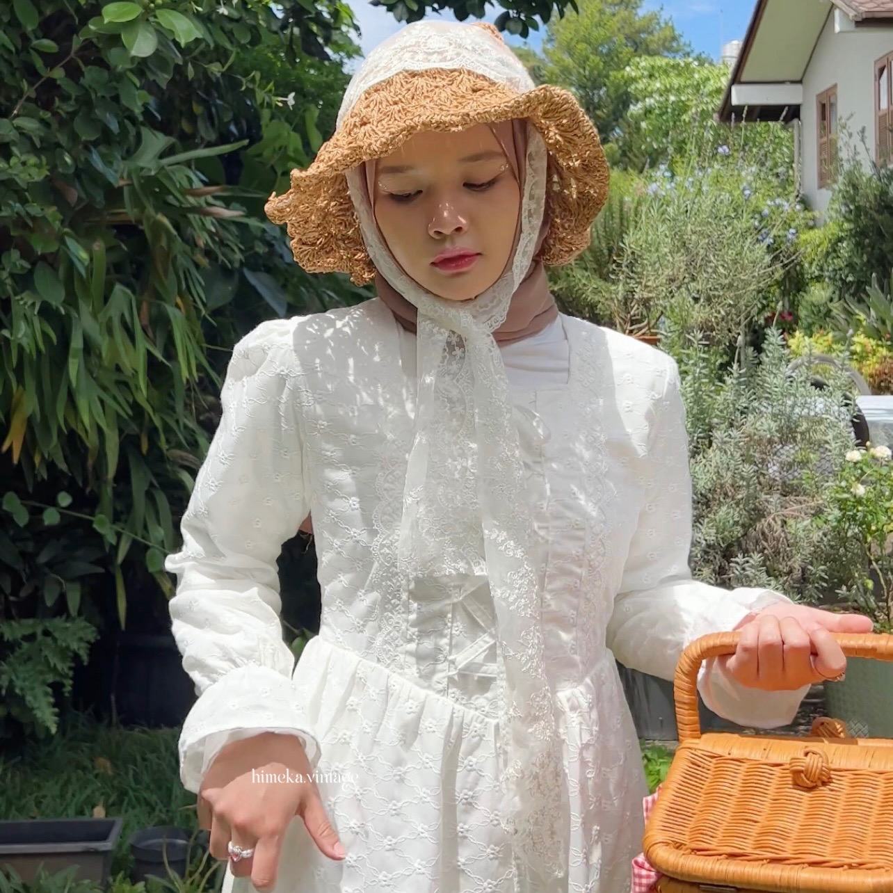 Naya Floral Embroidery Dress by Himeka Vintage