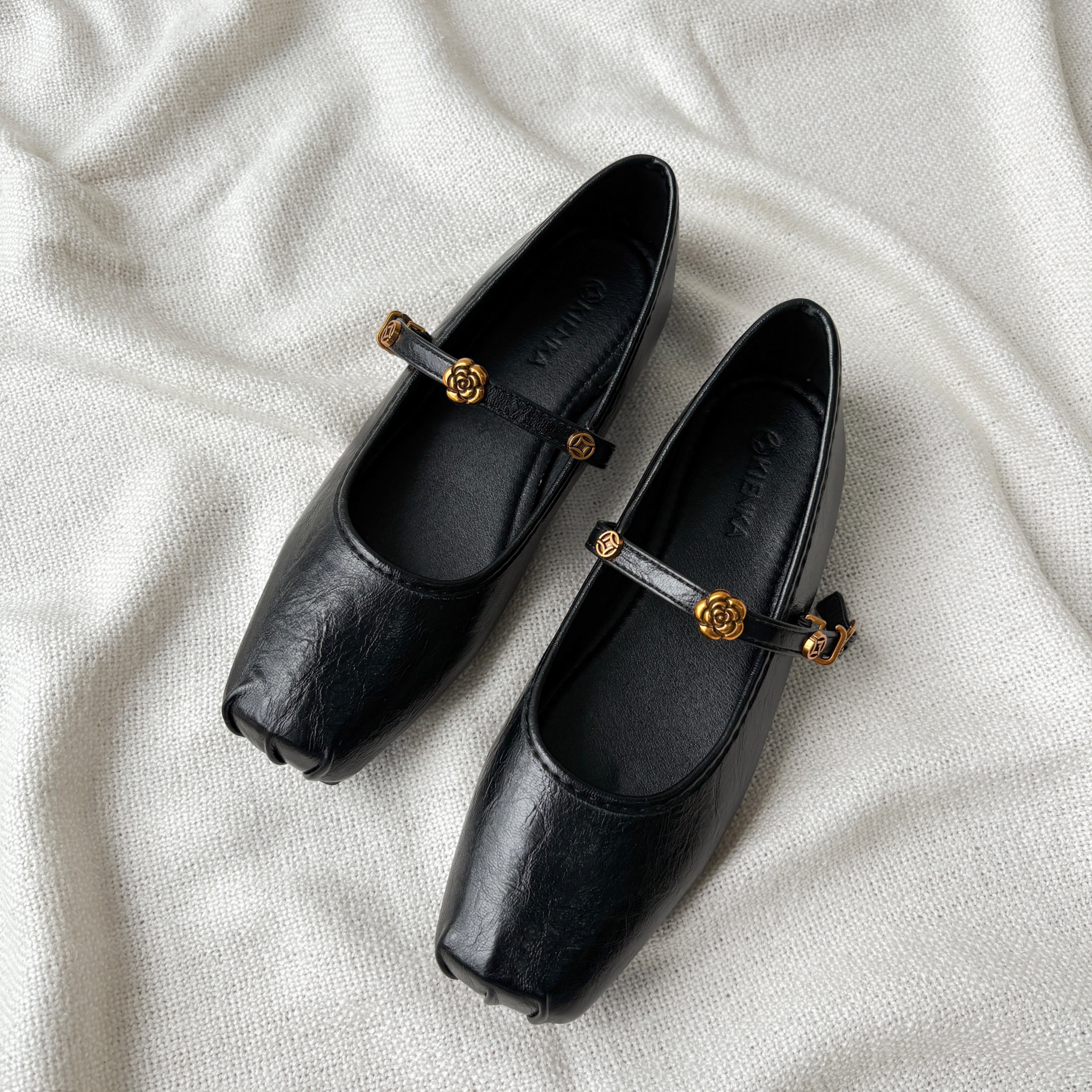 Kienka Studio - Magnolia Shoes