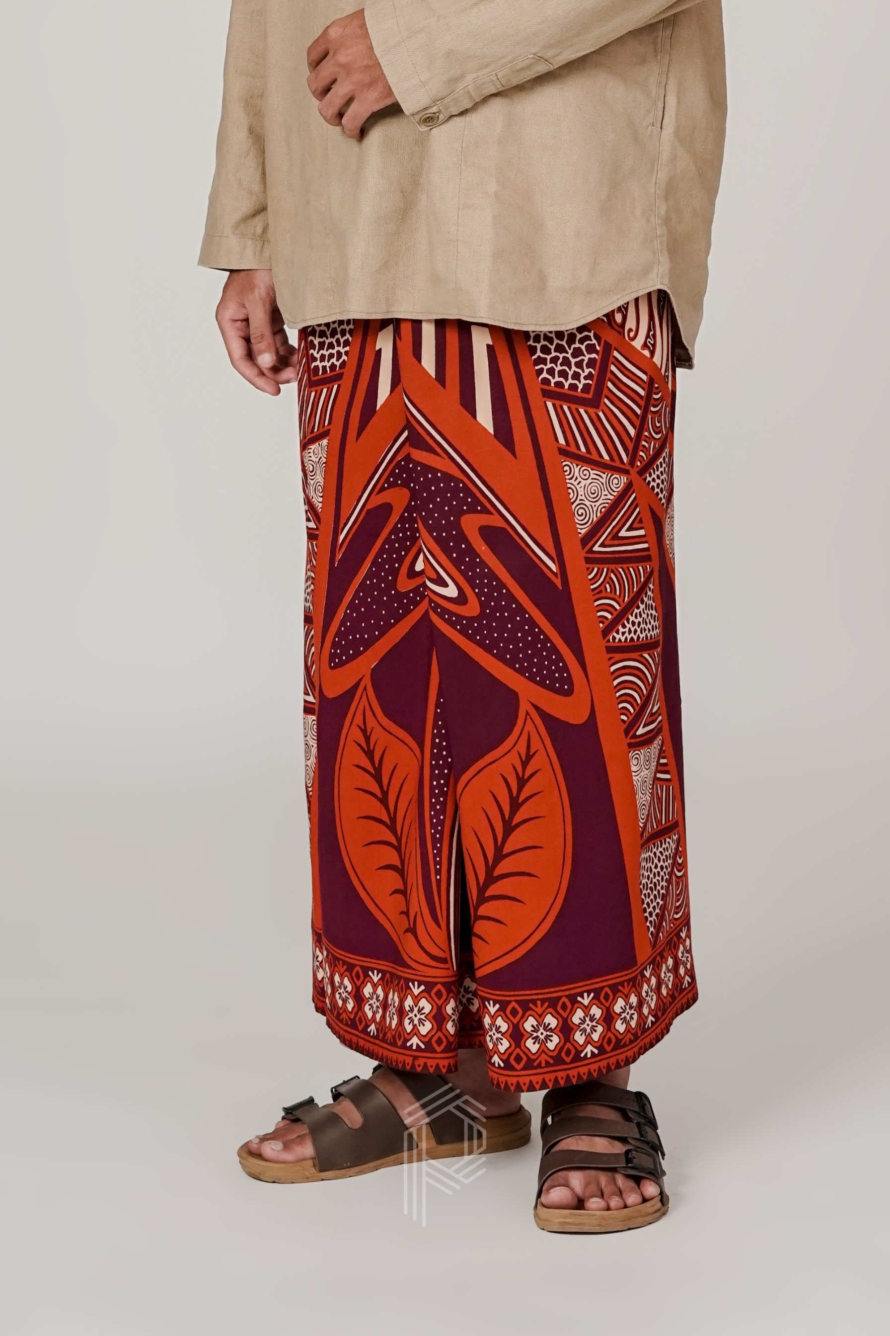 Sarung Linangkung - Burgundy Terracotta