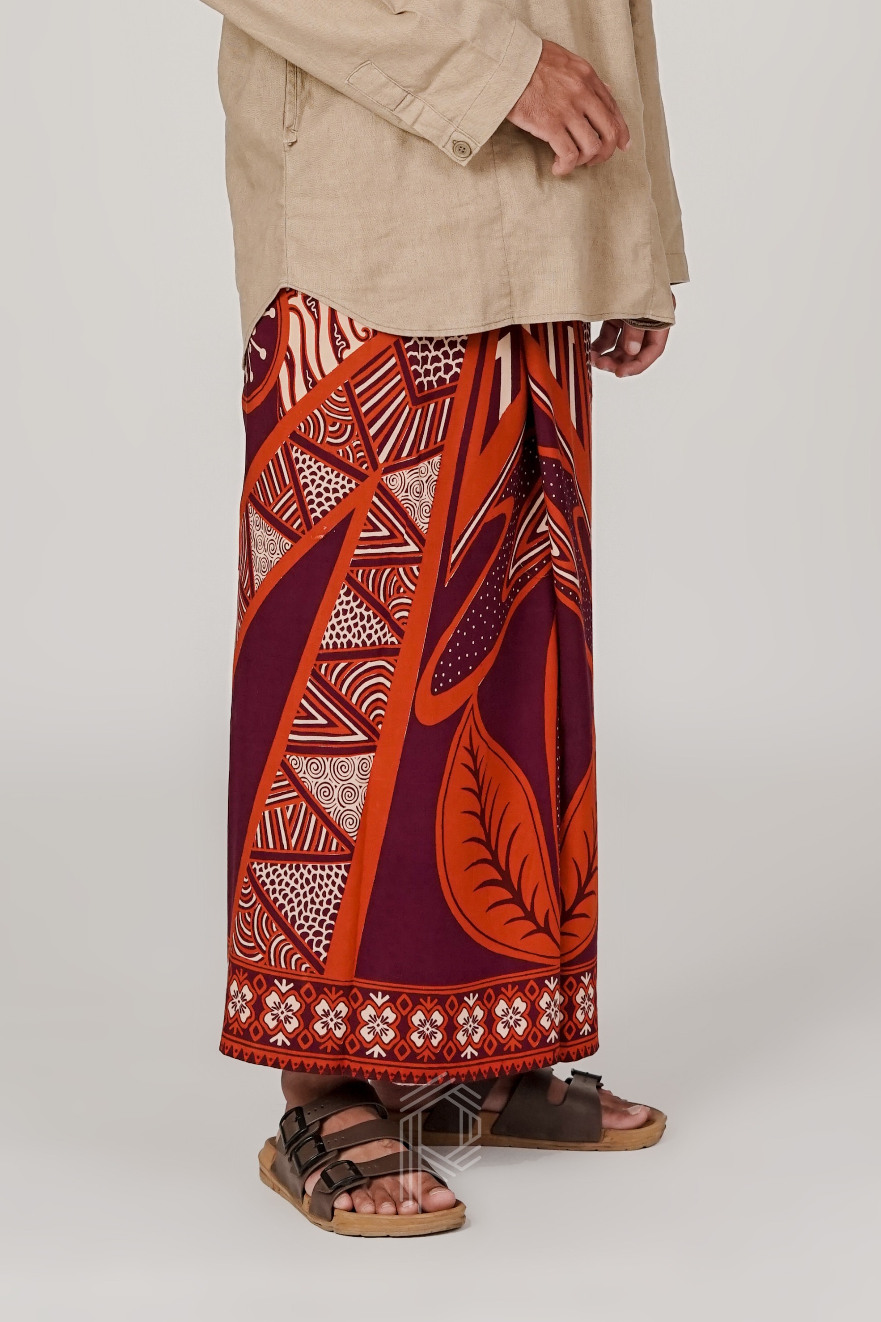 Sarung Linangkung - Burgundy Terracotta