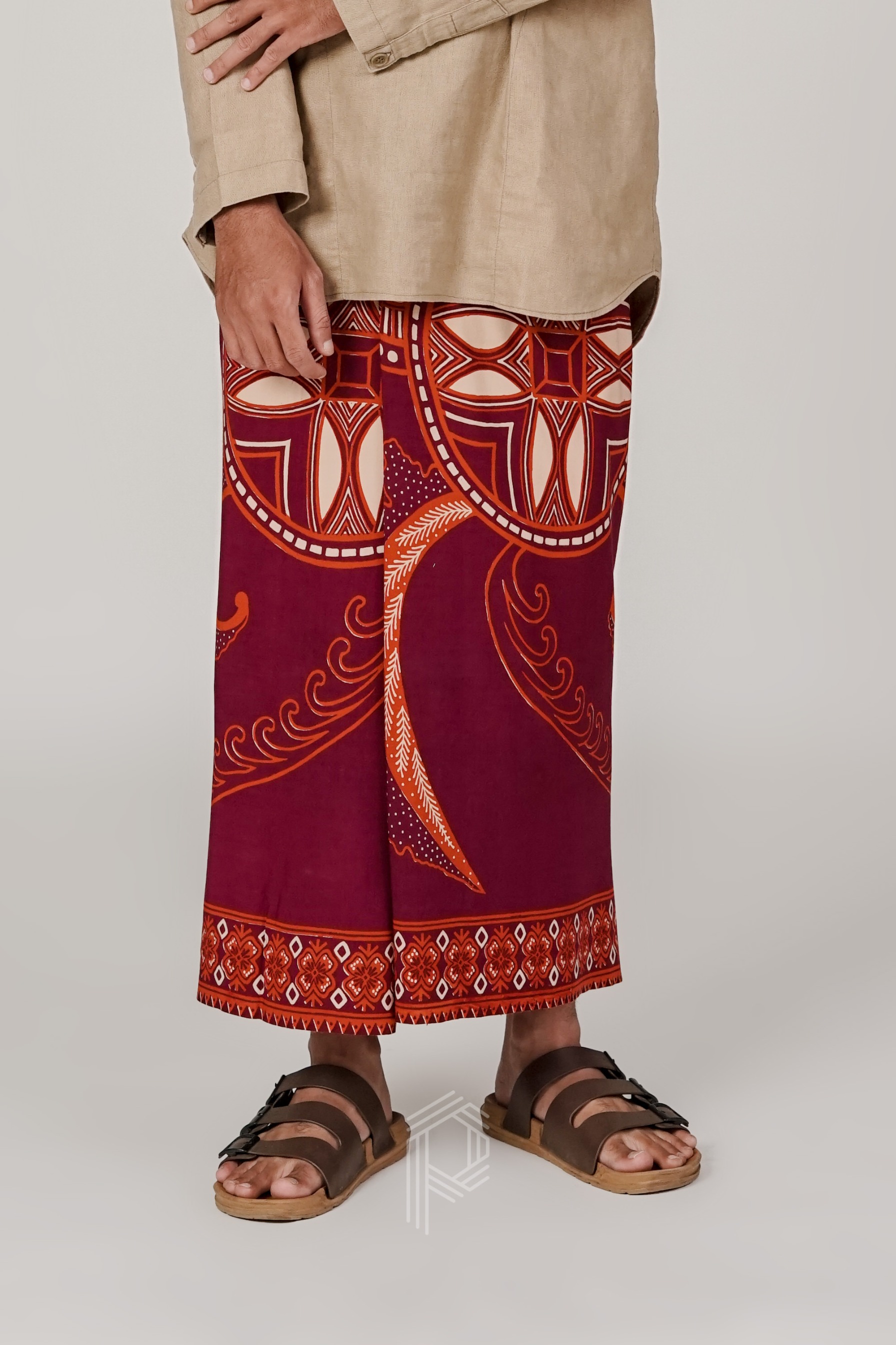 Sarung Kenduren - Burgundy Terracotta