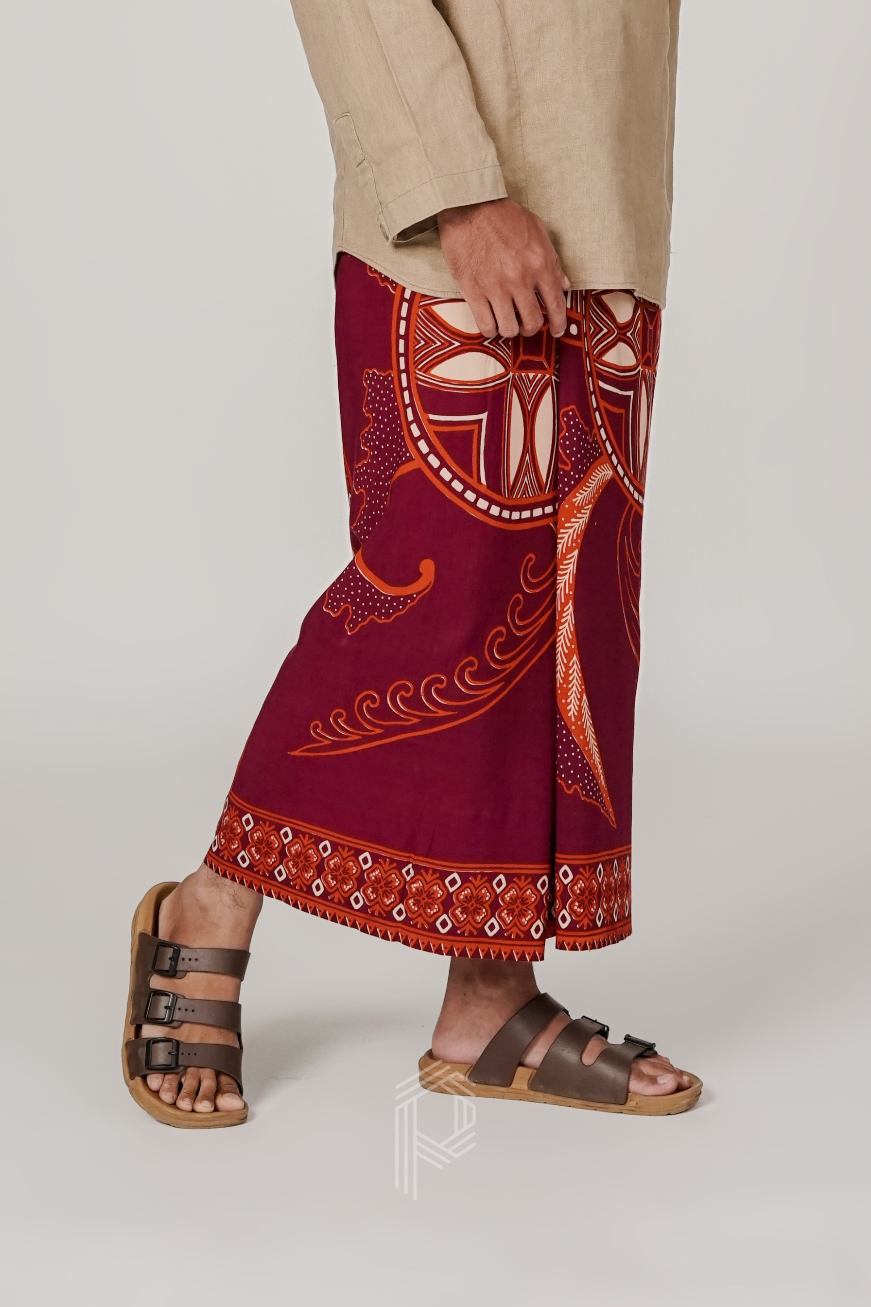 Sarung Kenduren - Burgundy Terracotta
