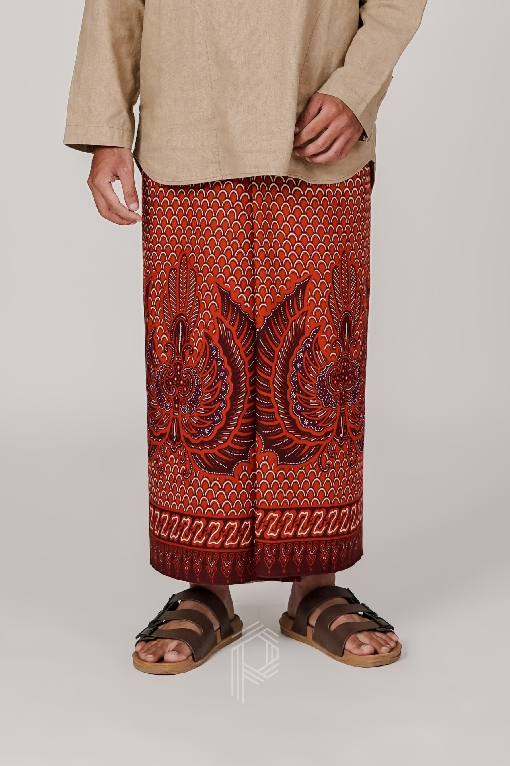 Sarung Ragasukma - Burgundy Terracotta