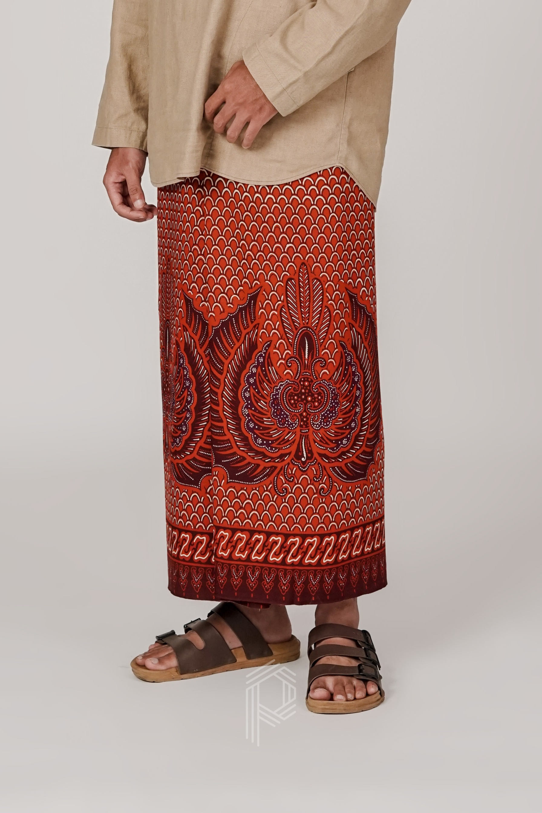 Sarung Ragasukma - Burgundy Terracotta