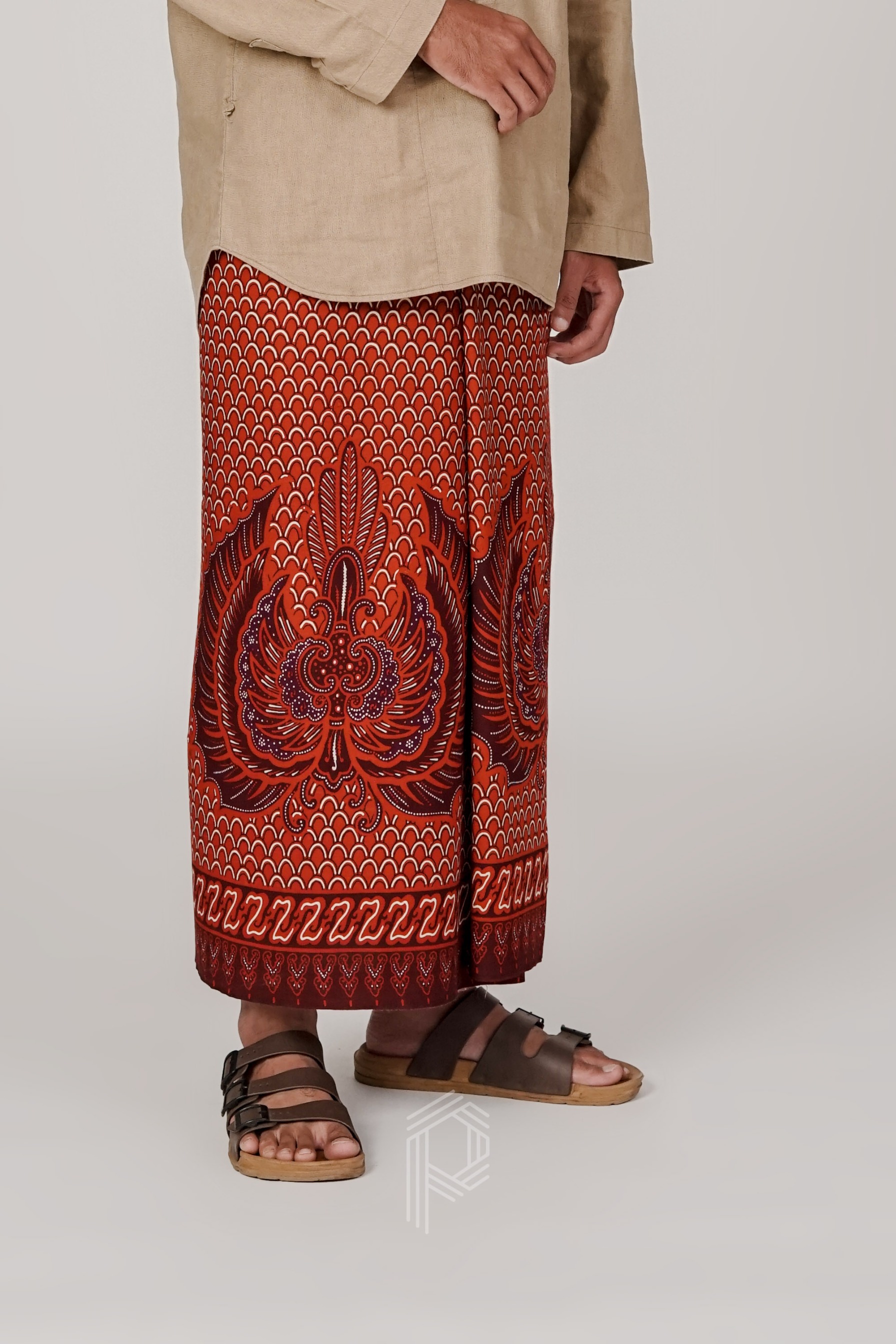 Sarung Ragasukma - Burgundy Terracotta