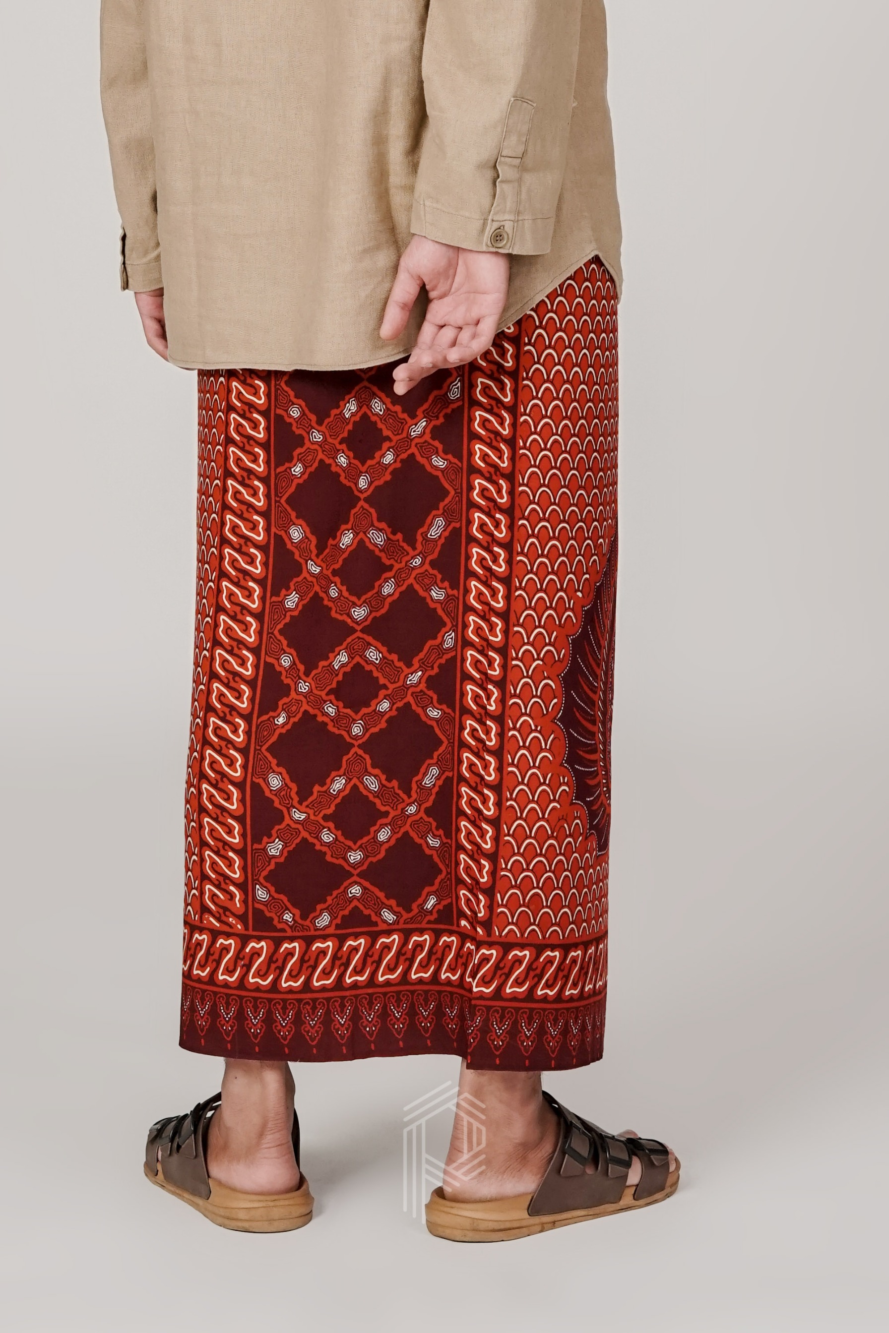 Sarung Ragasukma - Burgundy Terracotta