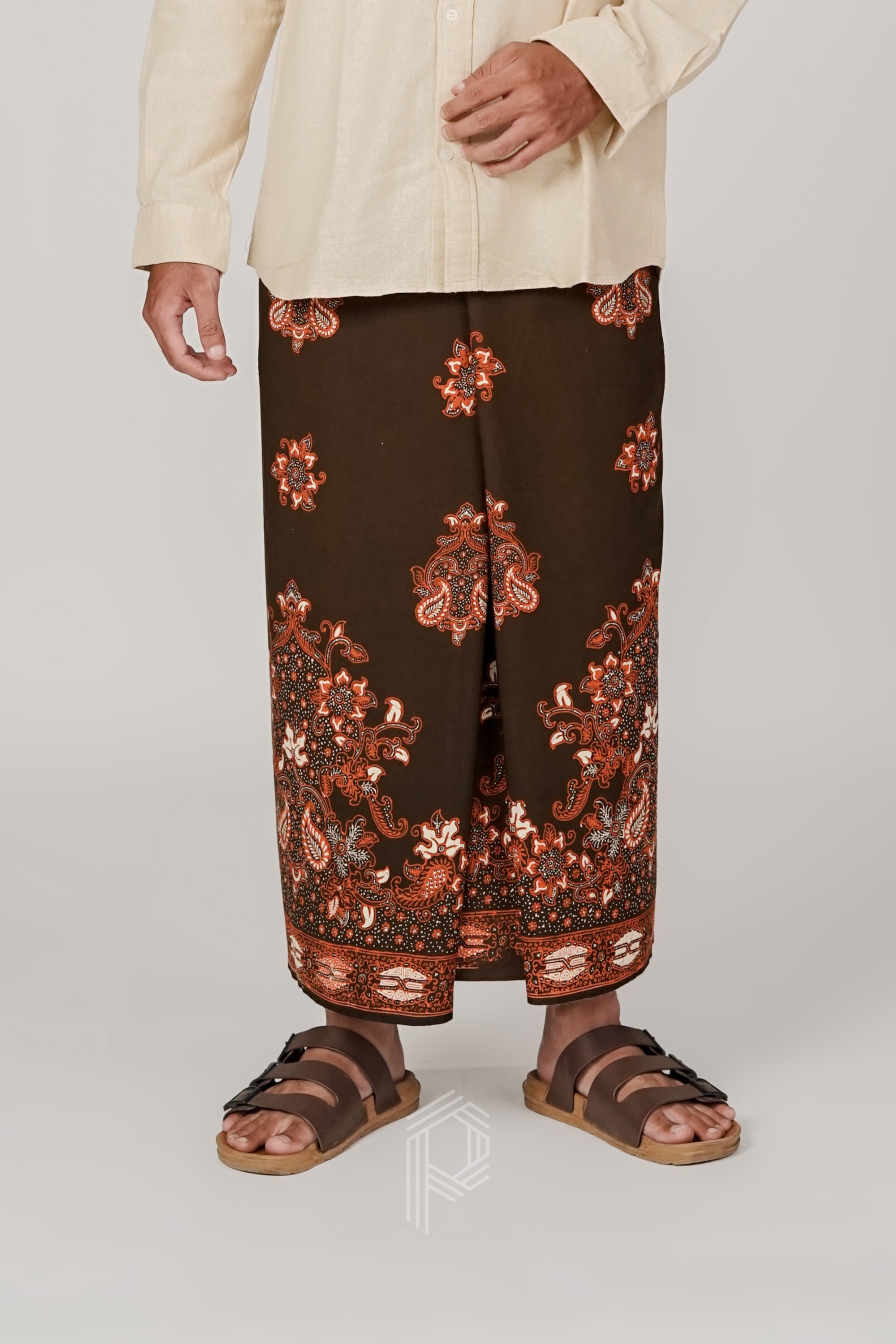 Sarung Kurusetra - Brown Terracotta