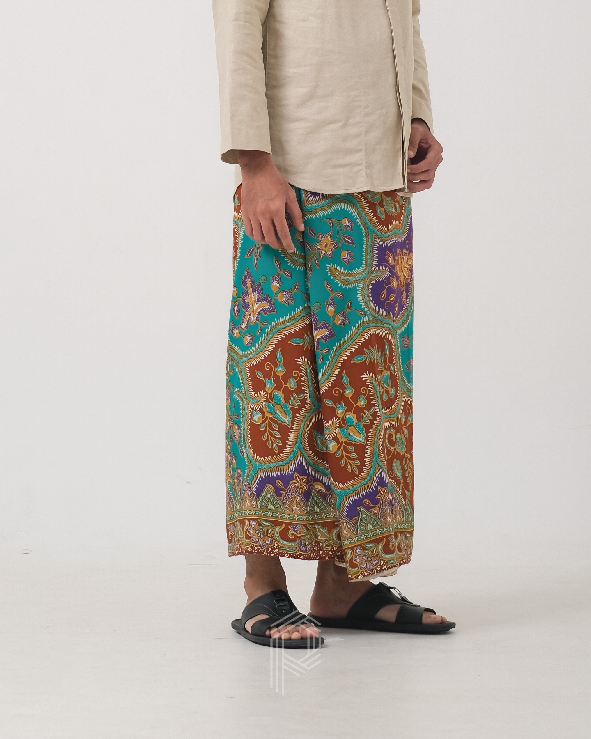 Sarung Satyagraha - Toska Ayu