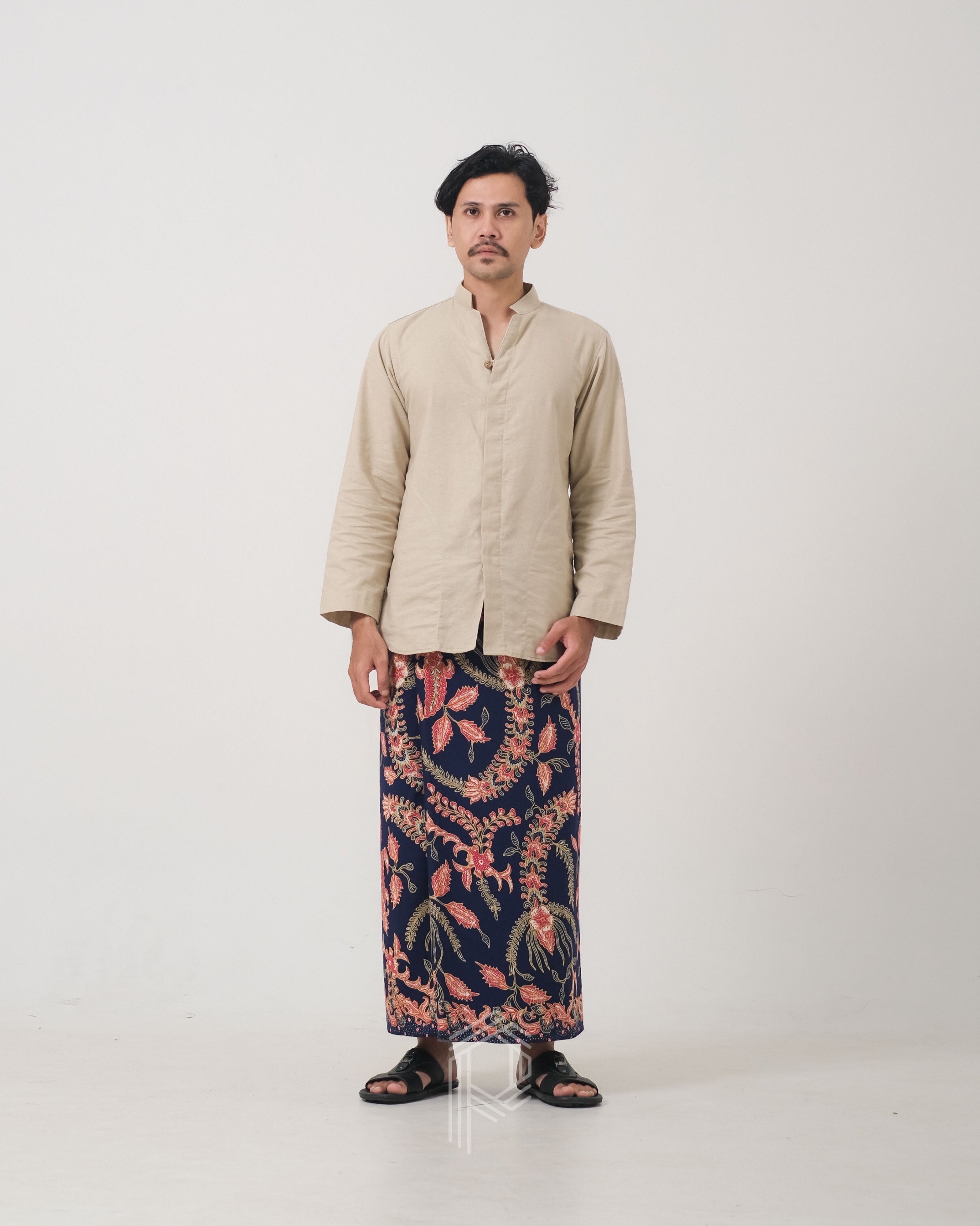 Sarung Bayan - Biru Soga Merah