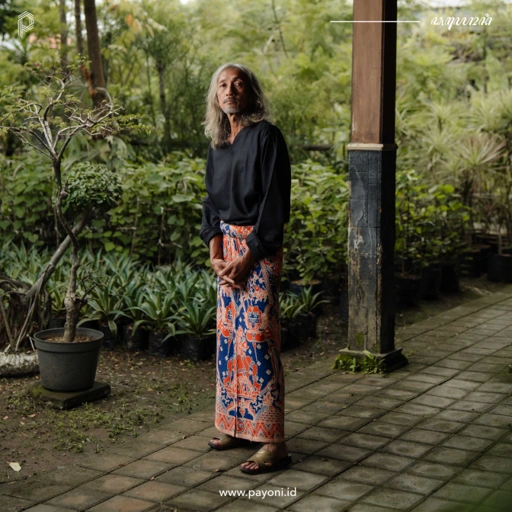 Image of Sarung Arjava - Jingga Biru