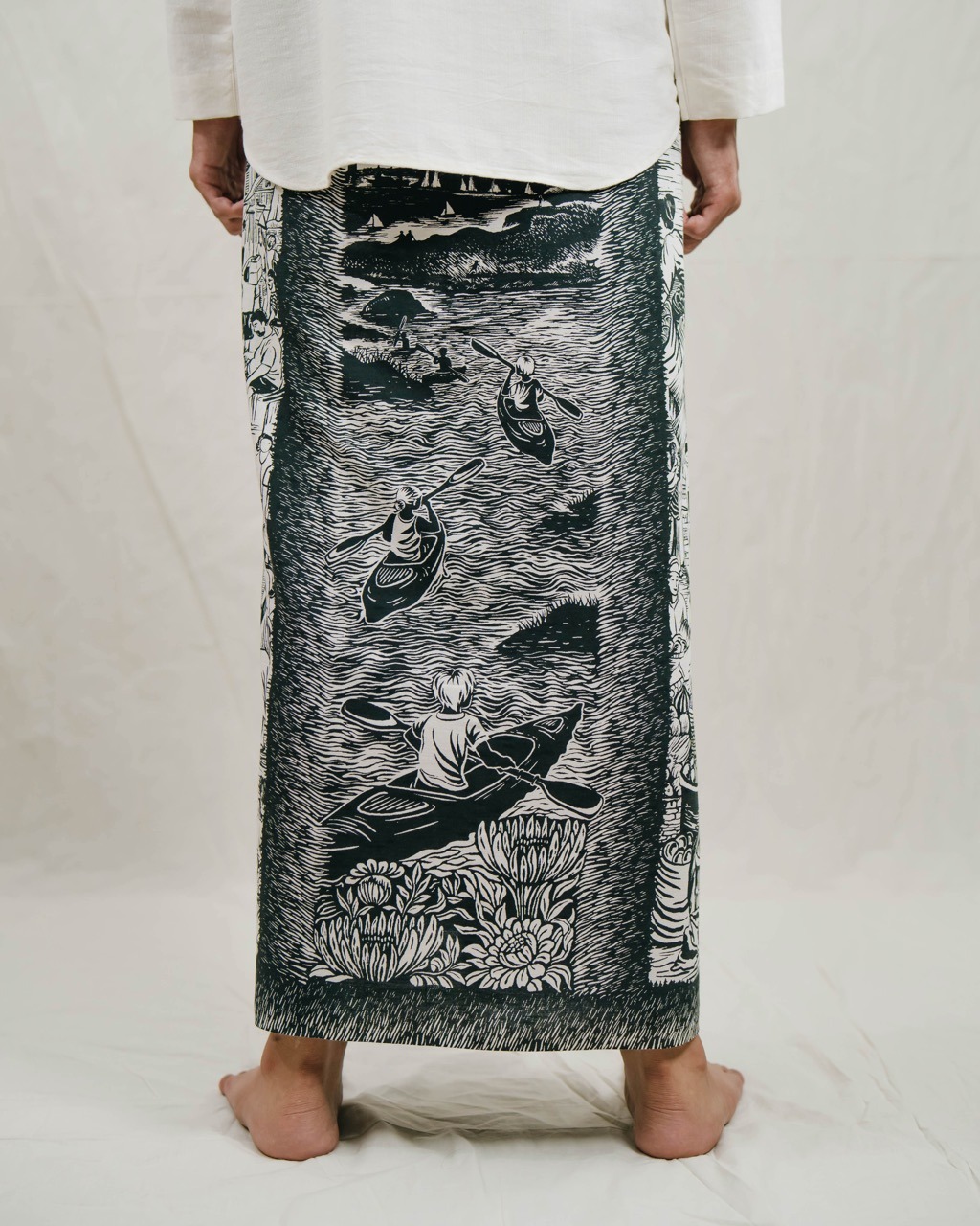 Sarung Majapahit - Hitam