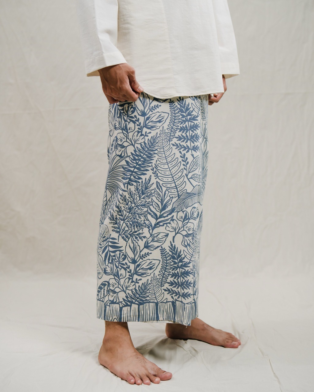 Sarung Medar Arum - Biru Langit