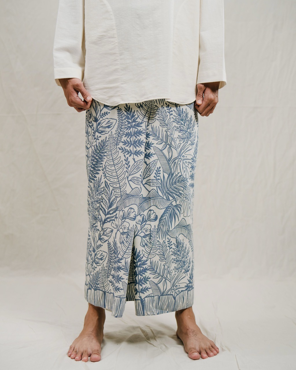 Sarung Medar Arum - Biru Langit
