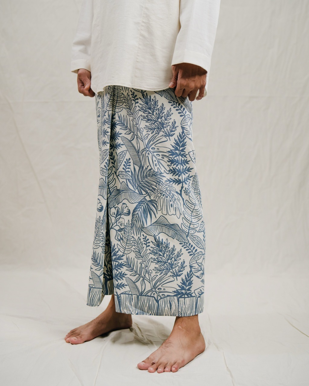 Sarung Medar Arum - Biru Langit