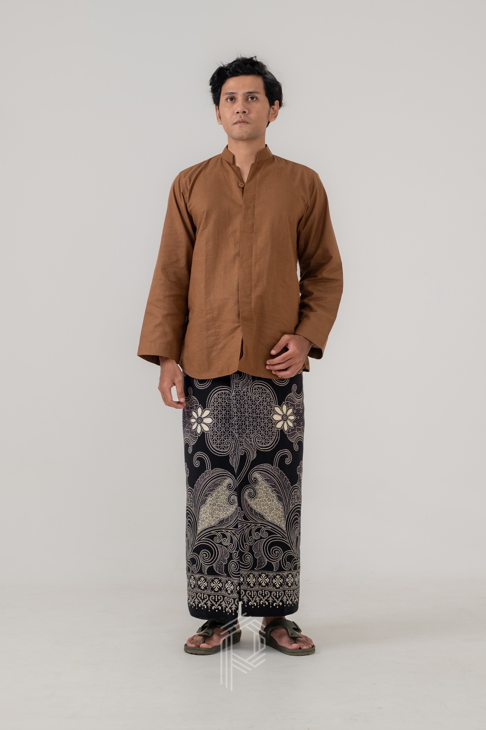 Sarung Lampahan - Abu