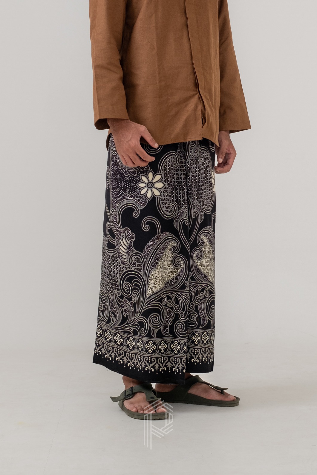 Sarung Lampahan - Abu