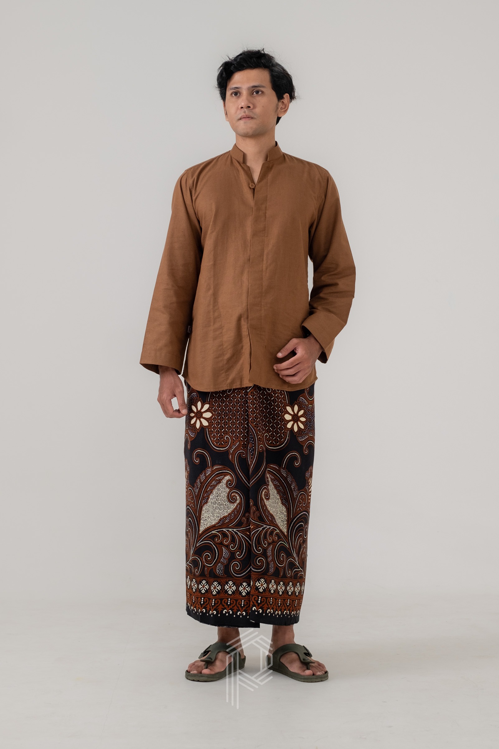 Sarung Lampahan - Coklat