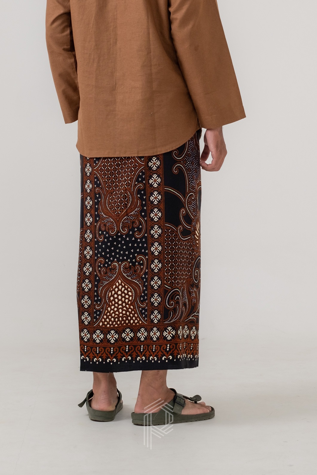 Sarung Lampahan - Coklat