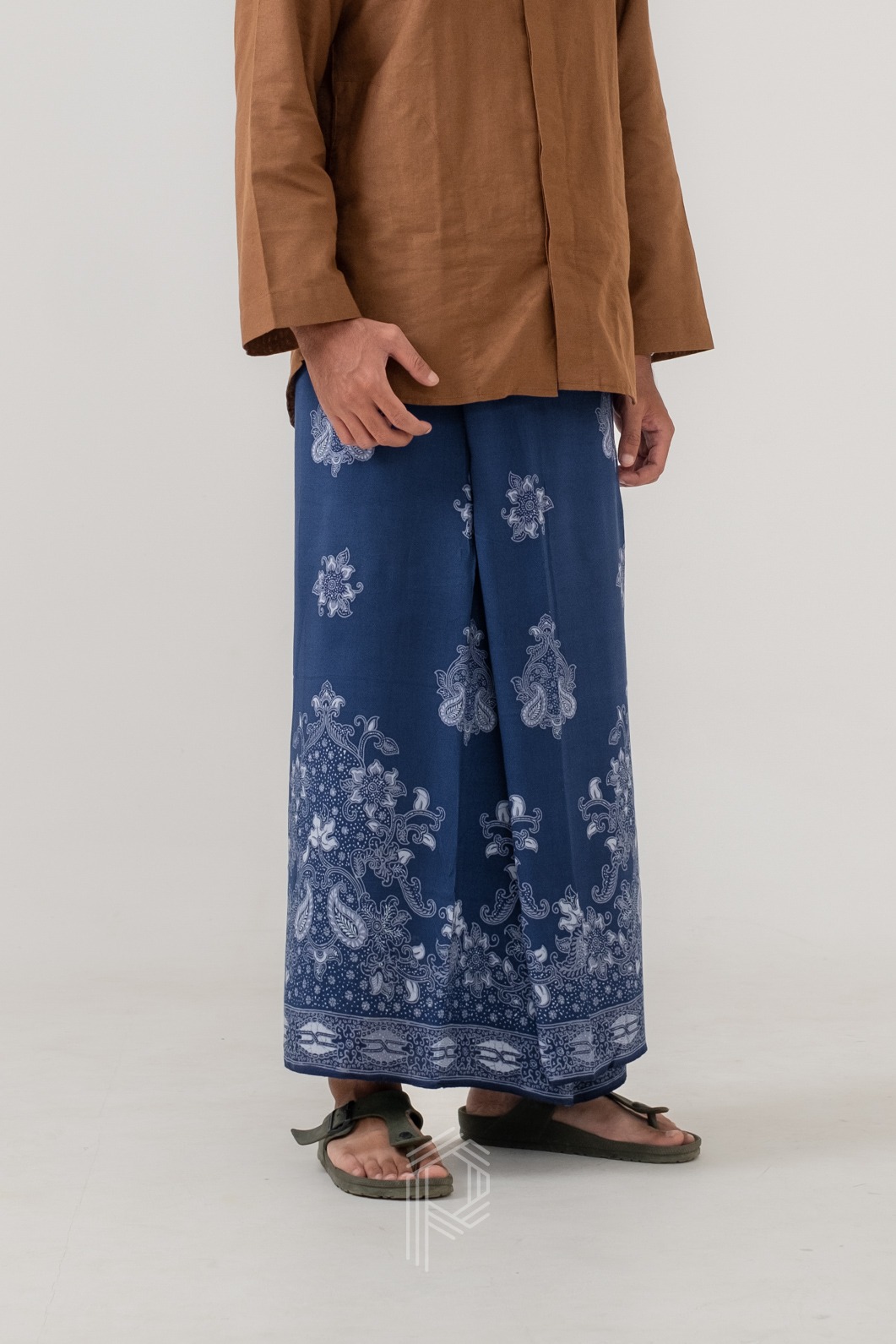 Sarung Kurusetra - Maya Blue