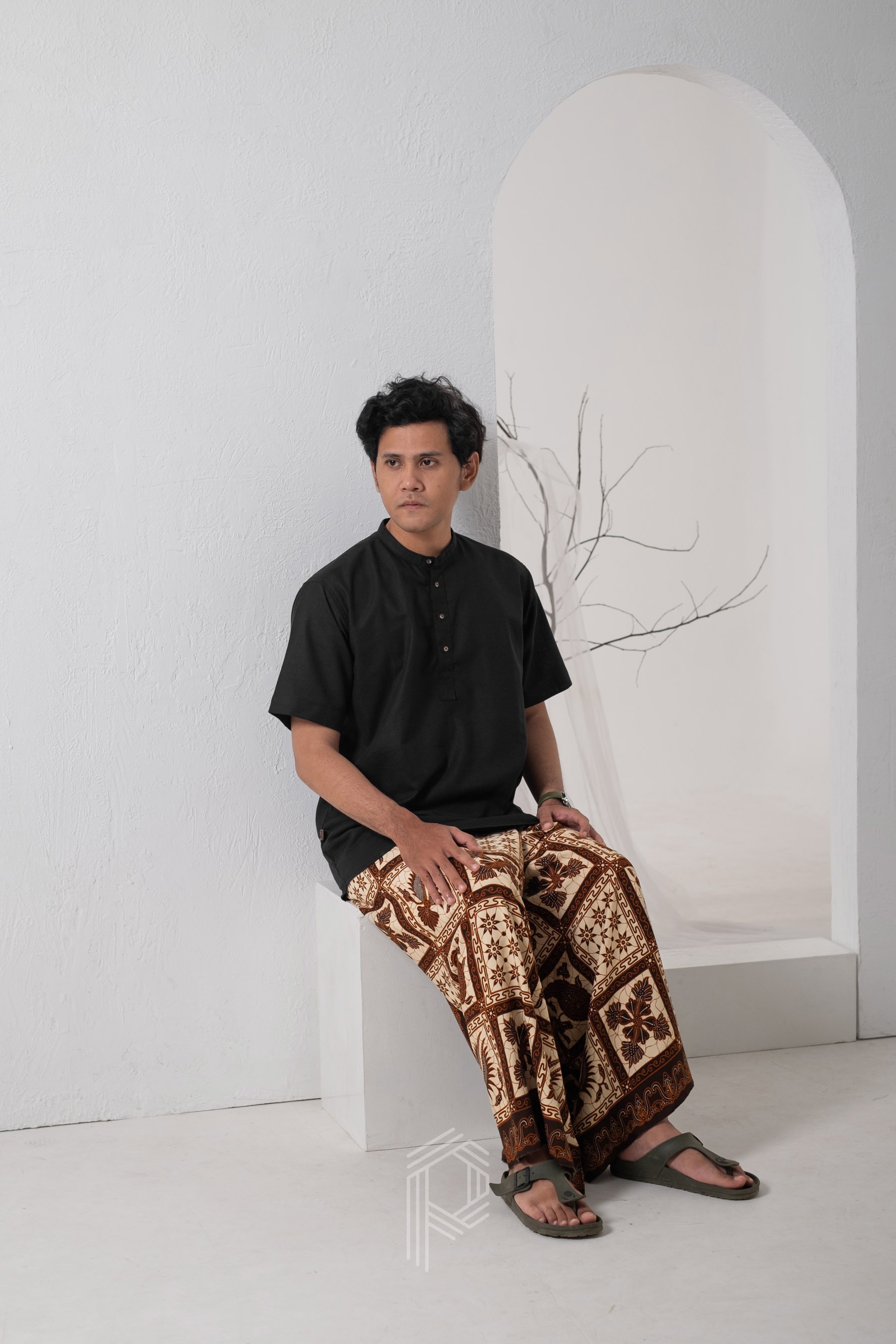Kemeja Koko Nirwasita - Hitam