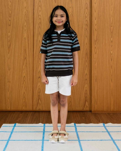 Image of KREM Kreva Collar Neck