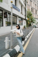 Elle Cardigan - White