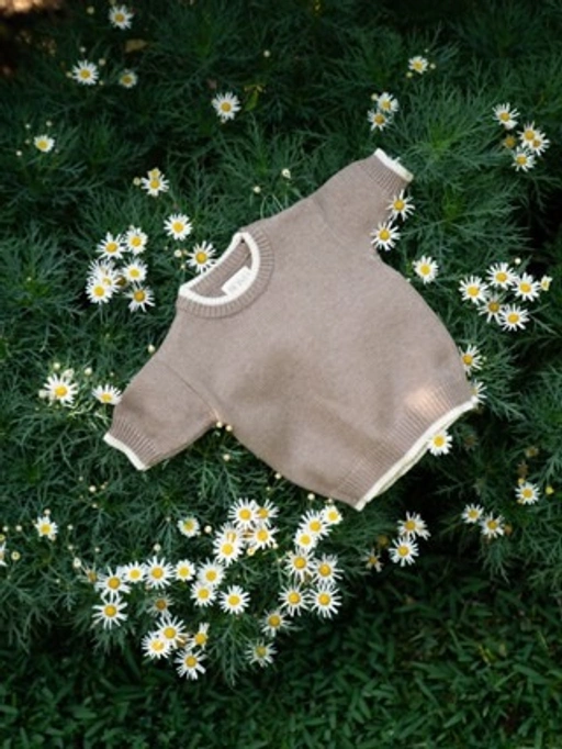Image of KREM Bond Beth T-Shirt | Knit Anak Unisex Cotton