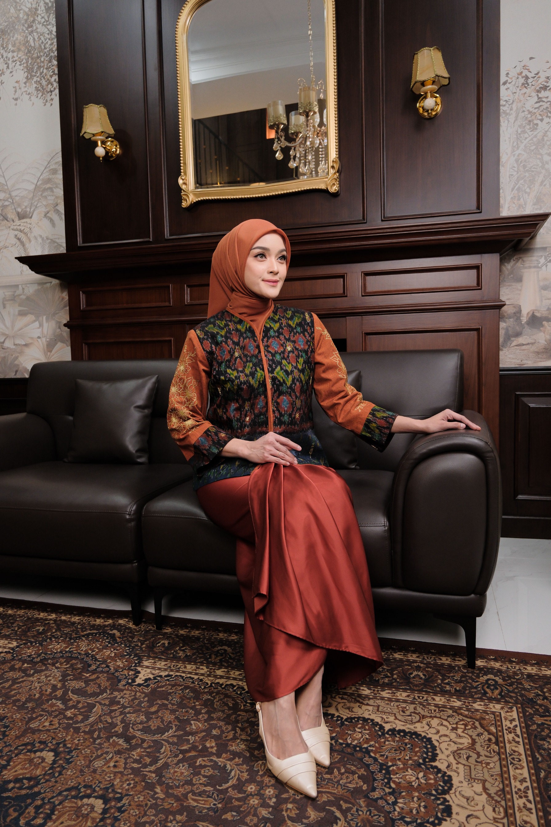 Blazer Namira