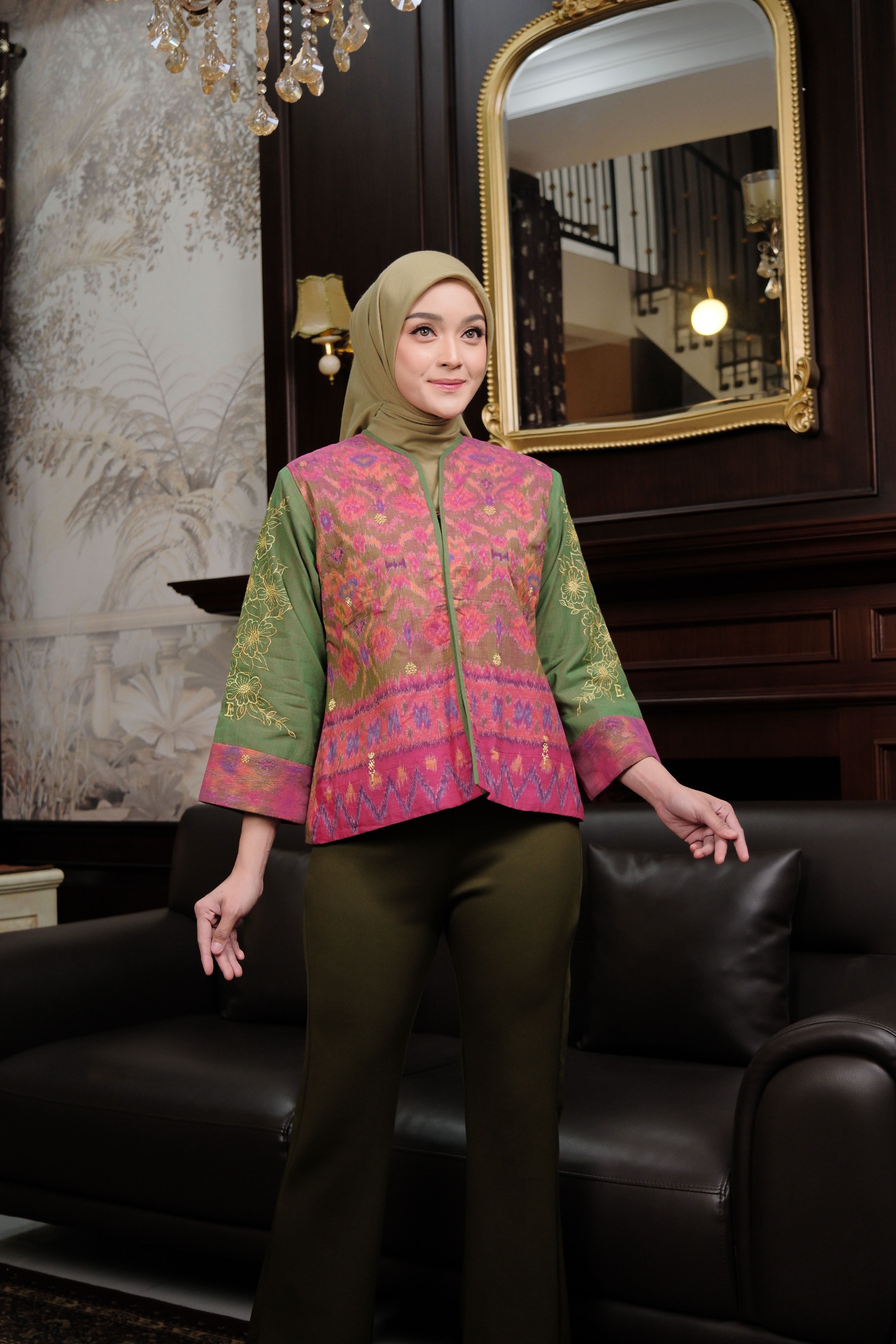 Blazer Namira