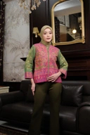 Blazer Namira
