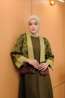 Blazer Sarina