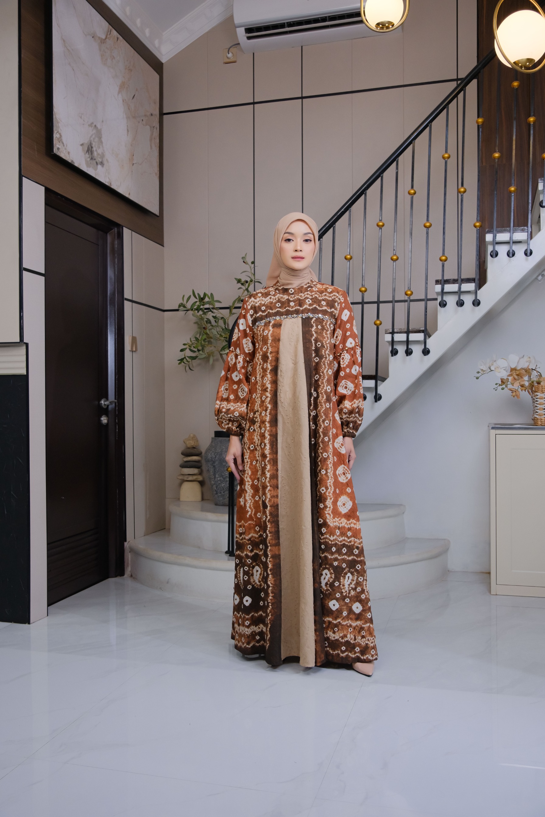 Gamis Isyana