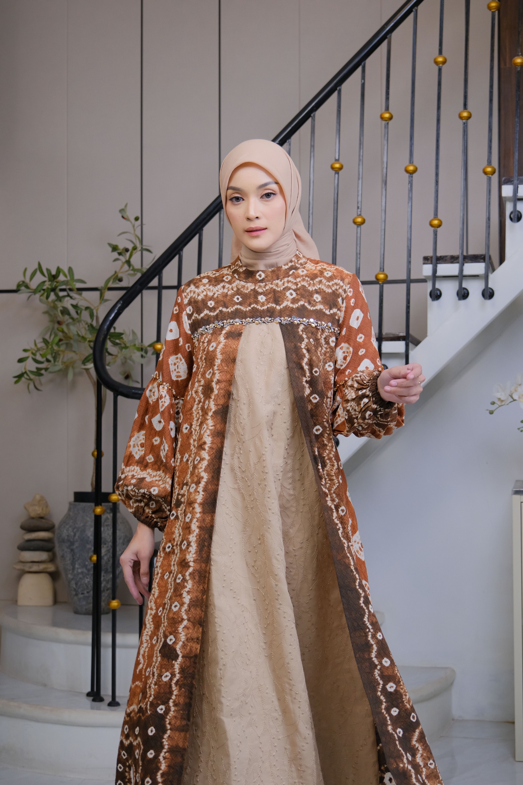 Gamis Isyana