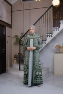 Gamis Isyana