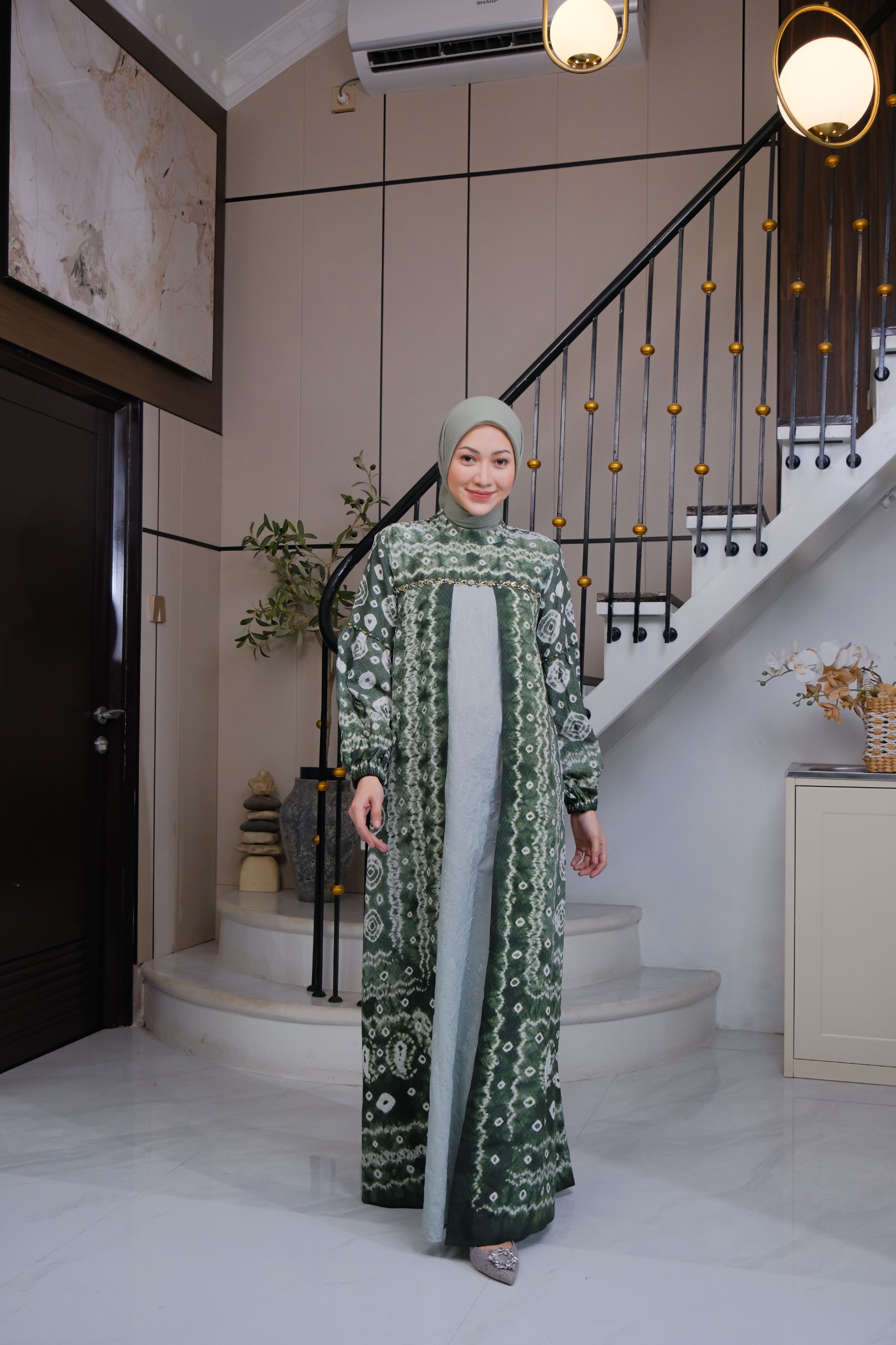 Gamis Isyana