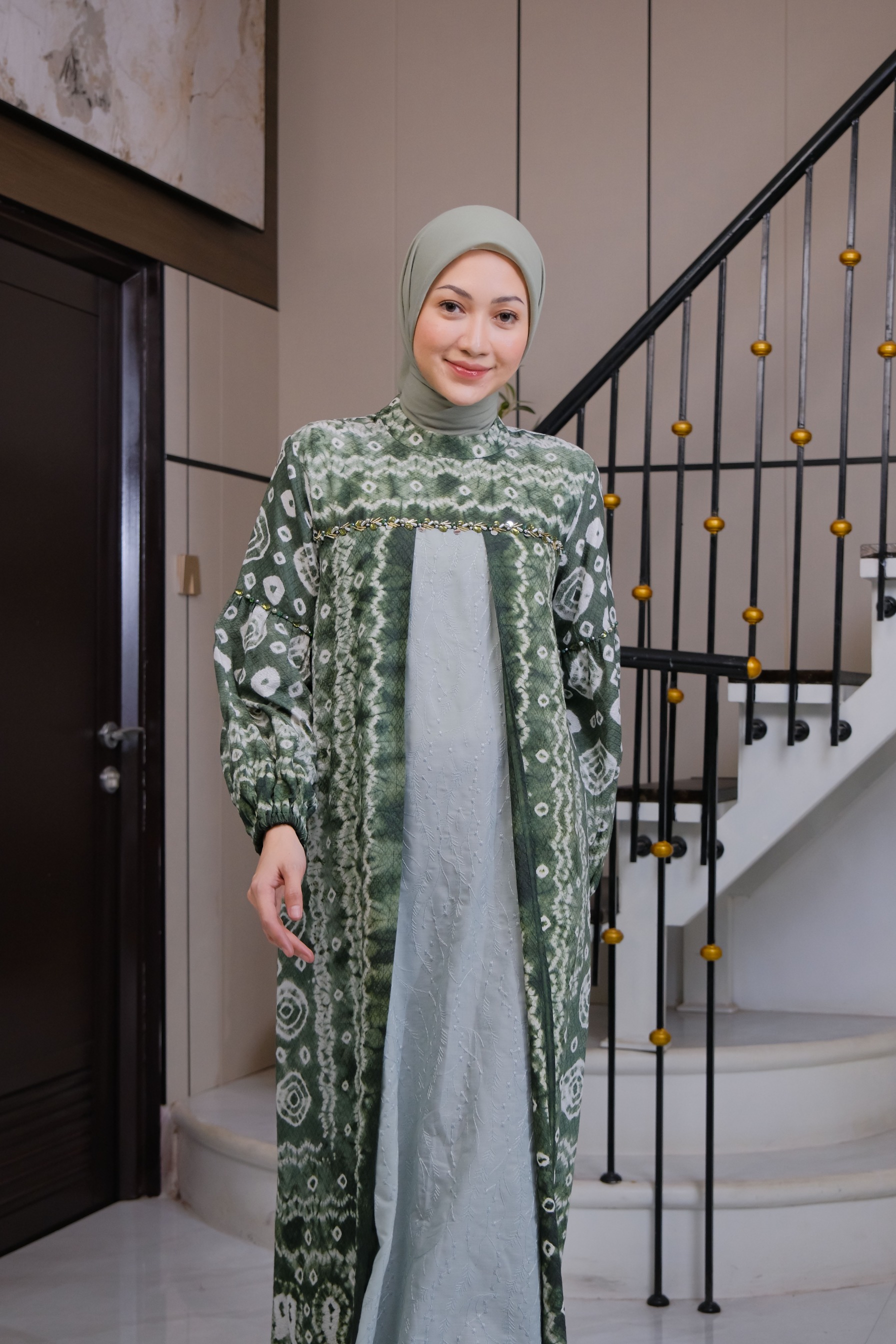 Gamis Isyana