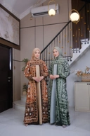 Gamis Isyana