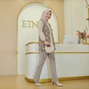 Kemeja Sabrina