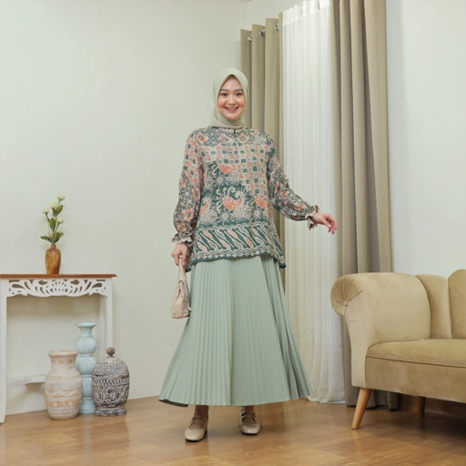 Image of Tunik Sastika