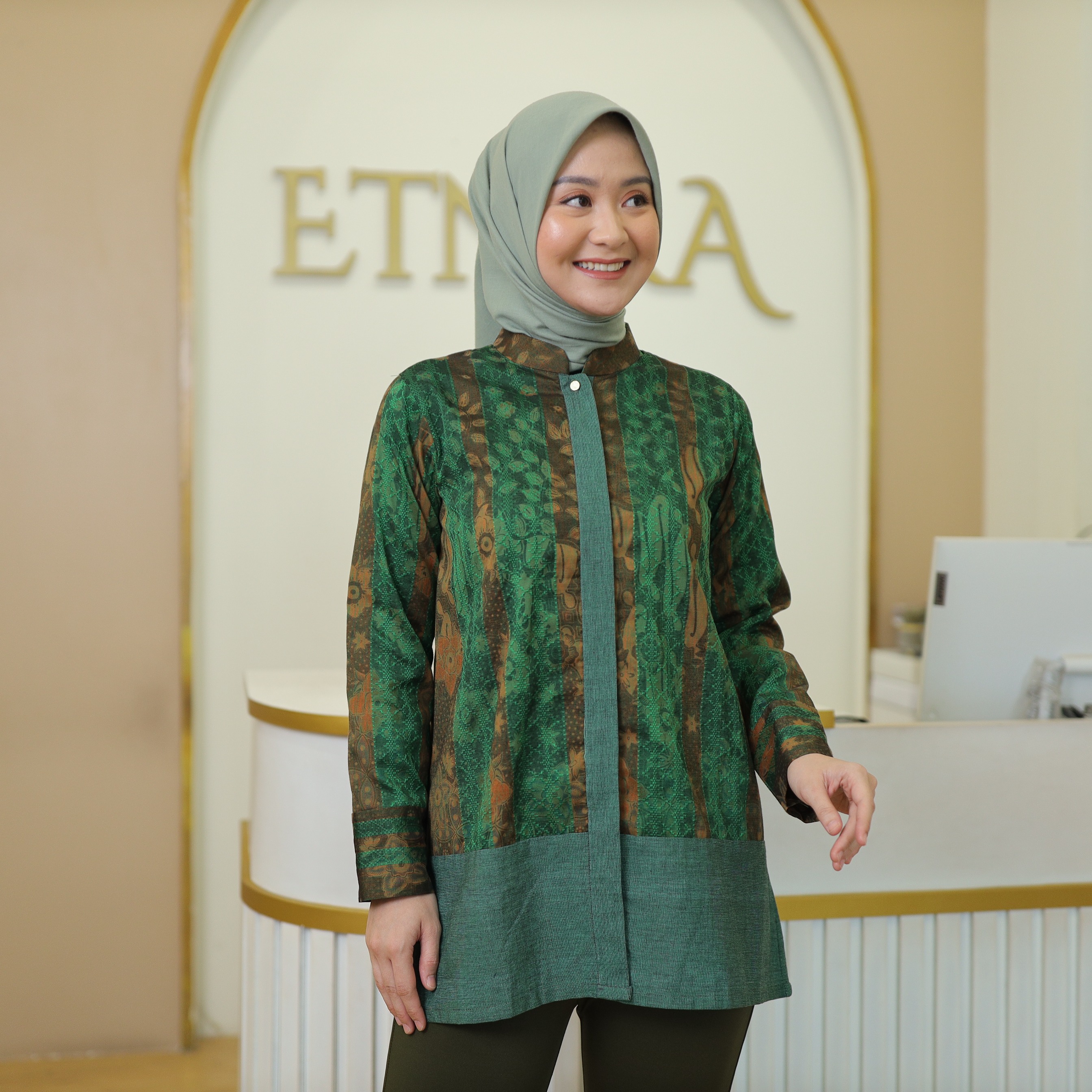 Kemeja Kusuma