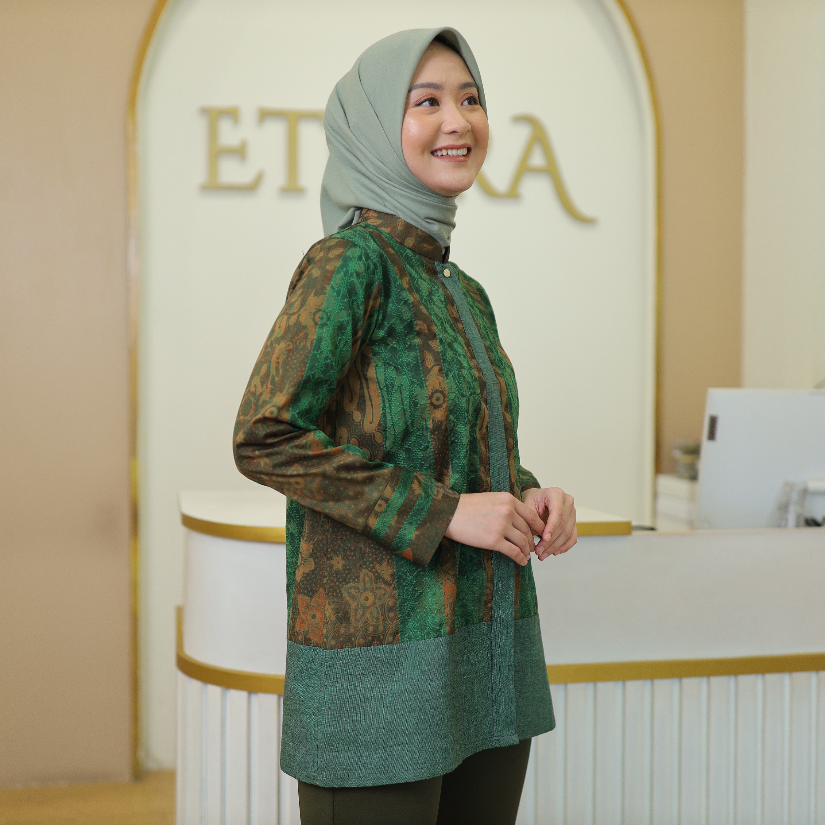 Kemeja Kusuma
